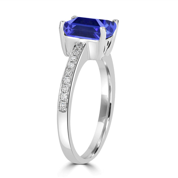 1.6ct Emerald Cut Tanzanite Ring with 0.14 cttw Diamond