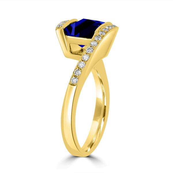 1.6ct Emerald Cut Tanzanite Ring with 0.23 cttw Diamond