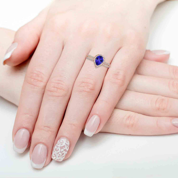 1.3ct Pear Tanzanite Ring with 0.31 cttw Diamond