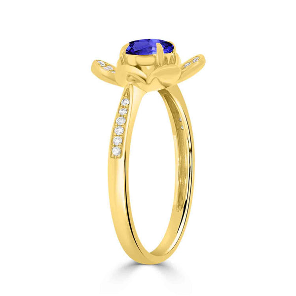 0.9ct Round Tanzanite Ring with 0.18 cttw Diamond