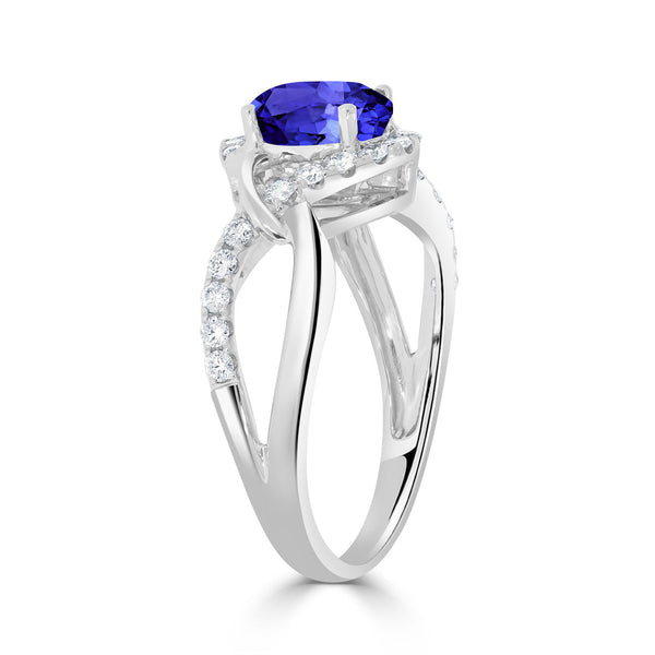 1ct Oval Tanzanite Ring with 0.3 cttw Diamond