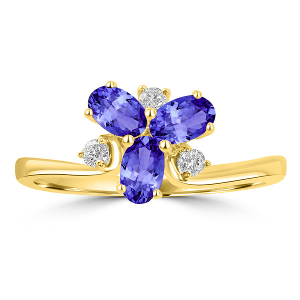 0.66ct Oval Tanzanite Ring with 0.1 cttw Diamond