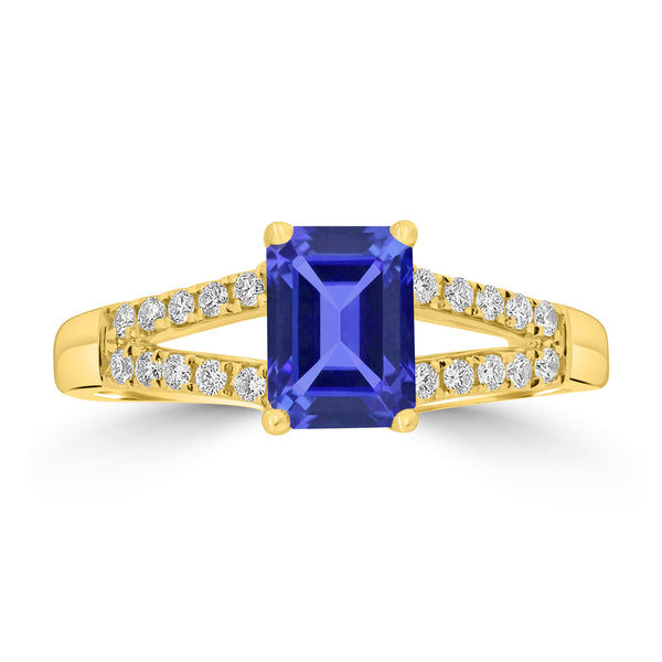 1.05ct Emerald Cut Tanzanite Ring with 0.18 cttw Diamond