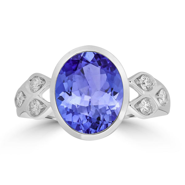 3.9ct Oval Tanzanite Ring with 0.24 cttw Diamond