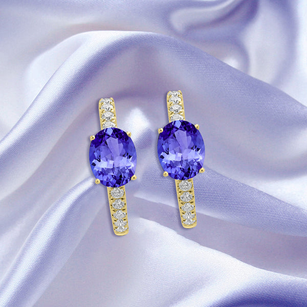 2ct Oval Tanzanite Earring with 0.33 cttw Diamond
