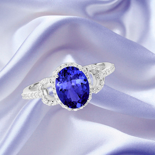 1.8ct Oval Tanzanite Ring with 0.3 cttw Diamond