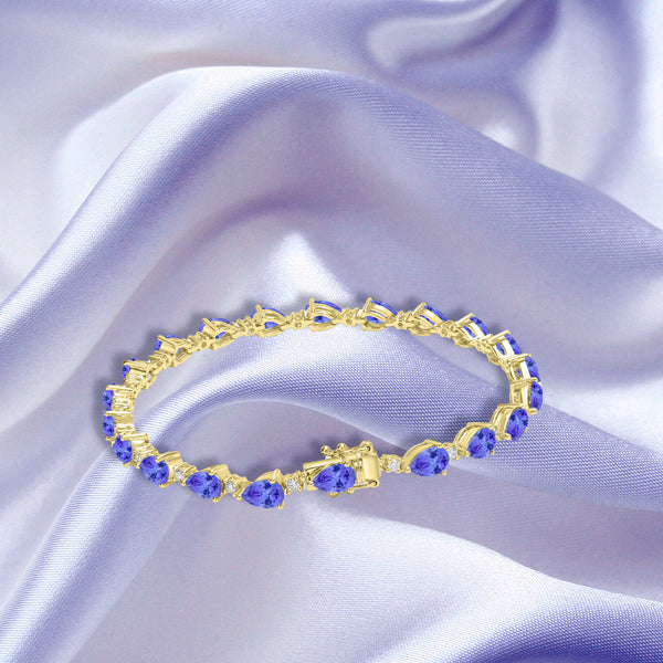 8.4ct Pear Shape Tanzanite Bracelet with 0.43 cttw Diamond