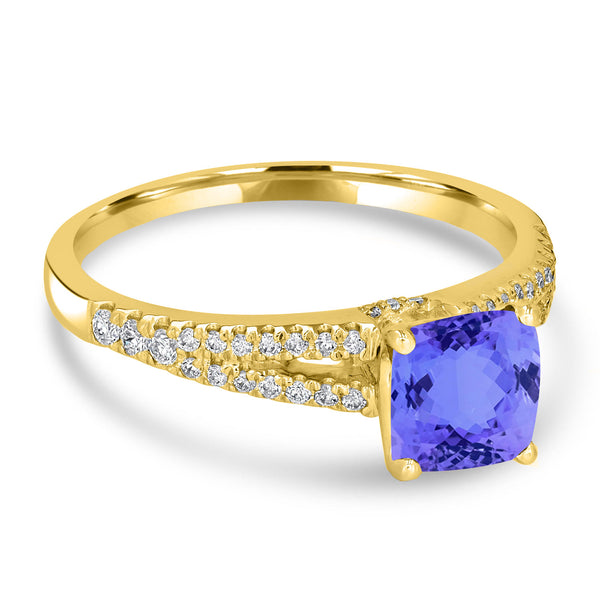 8.5ct SQ. Cushion Tanzanite Ring with 0.22 cttw Diamond