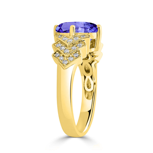 2.85ct Oval Tanzanite Ring with 0.29 cttw Diamond