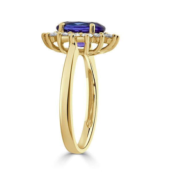 2.05 ct AAAA Oval Tanzanite Ring with 0.52 cttw Diamond in 14K Yellow Gold