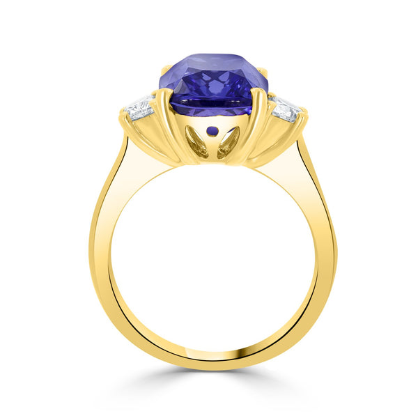 6.14ct AAAA Cushion Tanzanite Ring with 0.41 cttw Diamond in 18K Yellow Gold