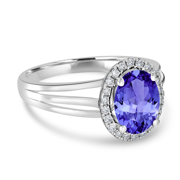 1.8ct Oval Tanzanite Ring with 0.17 cttw Diamond