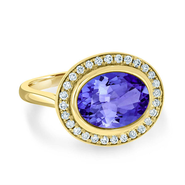 2.85ct Oval Tanzanite Ring with 0.21 cttw Diamond