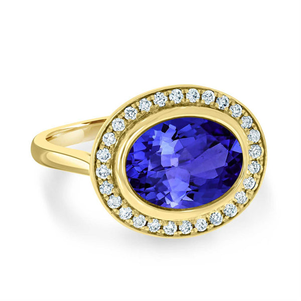 2.85ct Oval Tanzanite Ring with 0.21 cttw Diamond