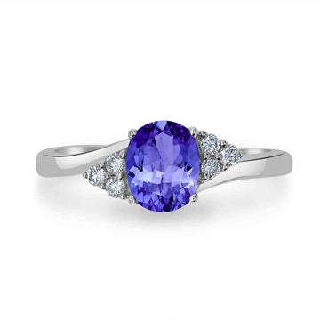 0.98ct Oval Tanzanite Ring with 0.11 cttw Diamond