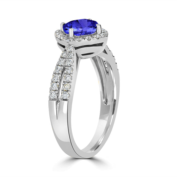 1.05ct Cushion Tanzanite Ring with 0.42 cttw Diamond