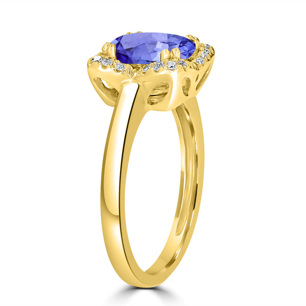 1.8ct Oval Tanzanite Ring with 0.13 cttw Diamond