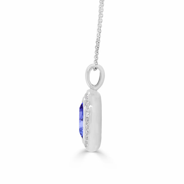 1.8ct Oval Tanzanite Pendant with 0.16 cttw Diamond