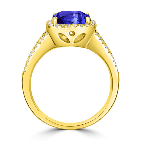 2.4ct Cushion Tanzanite Ring with 0.32 cttw Diamond