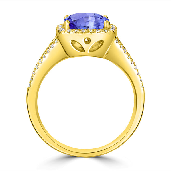 2.4ct Cushion Tanzanite Ring with 0.32 cttw Diamond