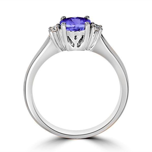 0.9ct Round Tanzanite Ring with 0.1 cttw Diamond