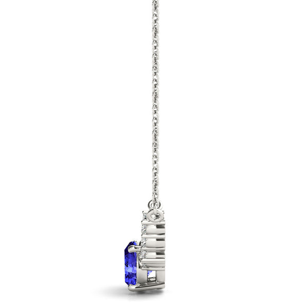 0.76ct Oval Tanzanite Pendant with 0.1 cttw Diamond